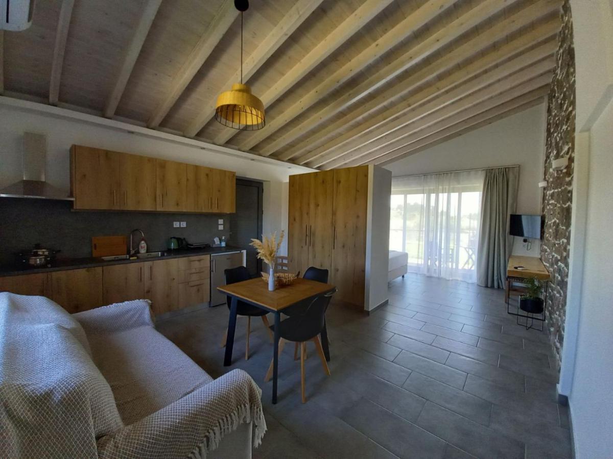 Lithos Villas Skála Eresoú Esterno foto