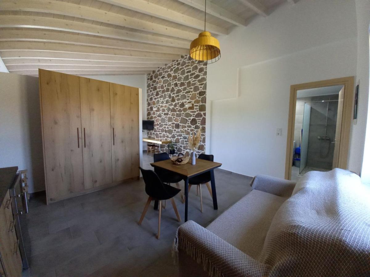 Lithos Villas Skála Eresoú Esterno foto